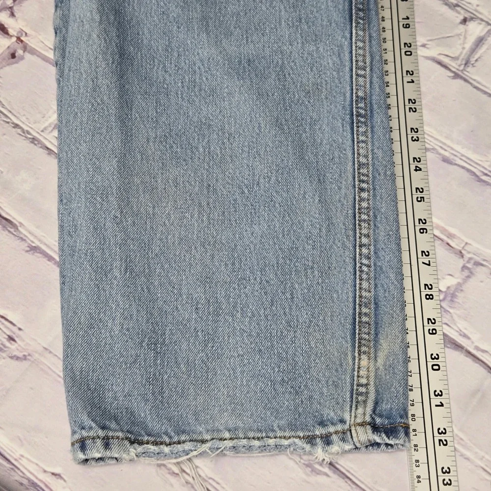 Y2K Levis 550 Relaxed‎ Fit Light Wash Blue Denim Jeans Mens 36x34 100% Cotton